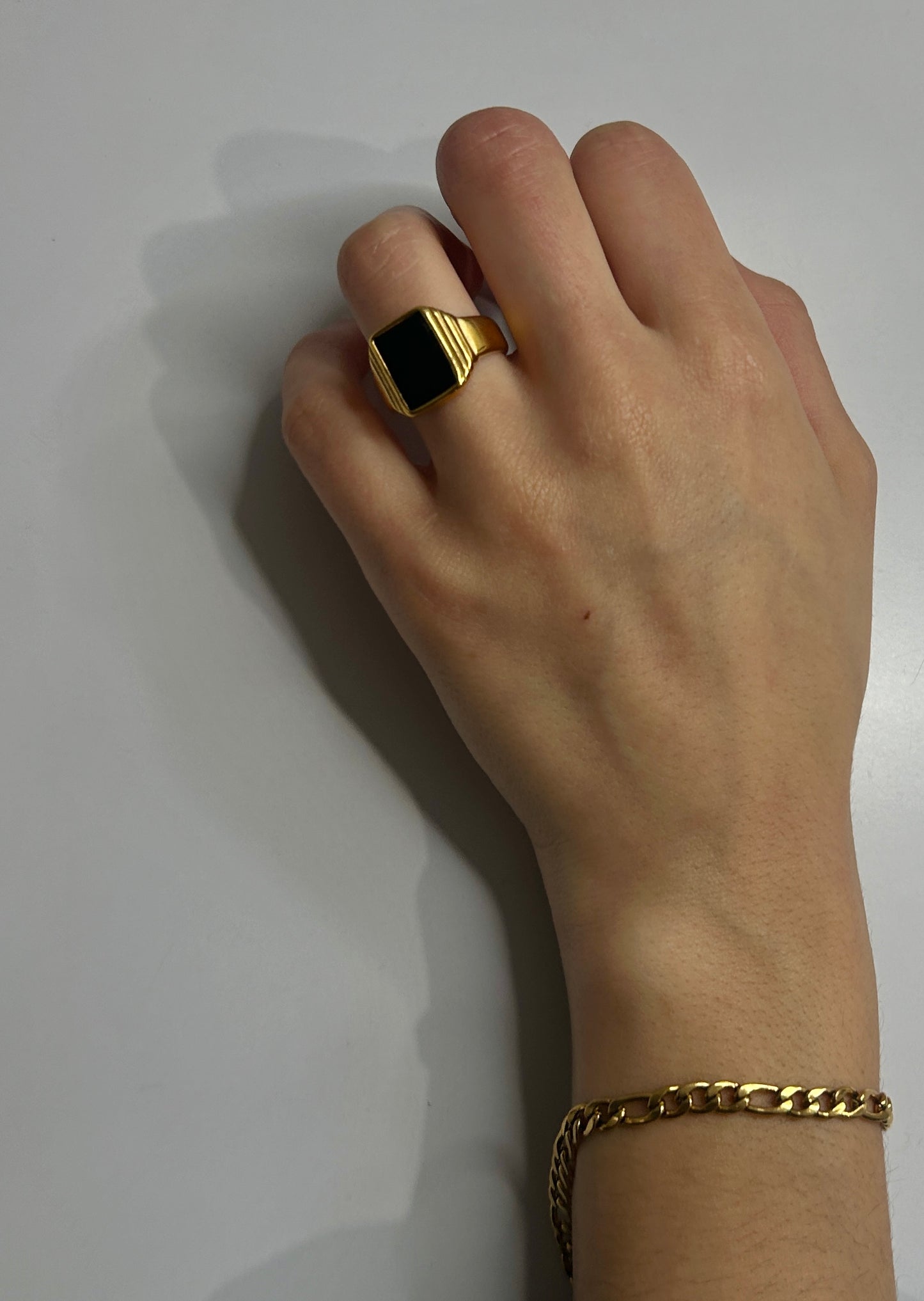Black rock ring