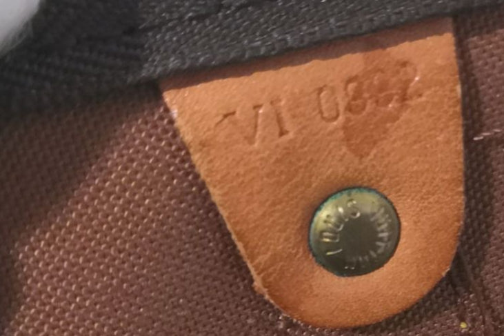 Louis Vuitton Keepall Bandoulière 50