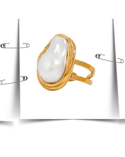 Gold Pearl ring